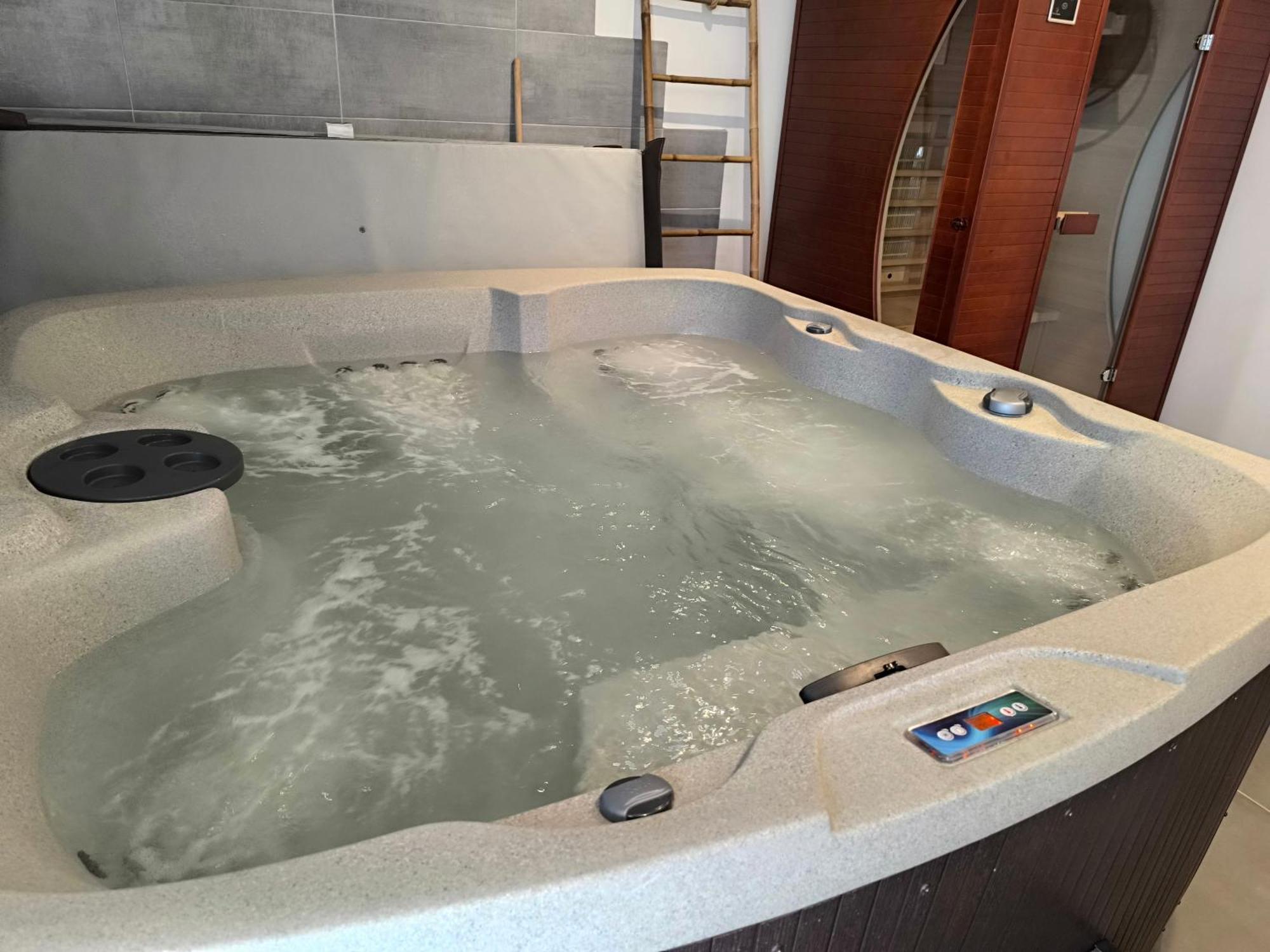 Gite Bonheur Et Charme Spa-Sauna Forfait 2H Inclus Кенцайм Екстер'єр фото